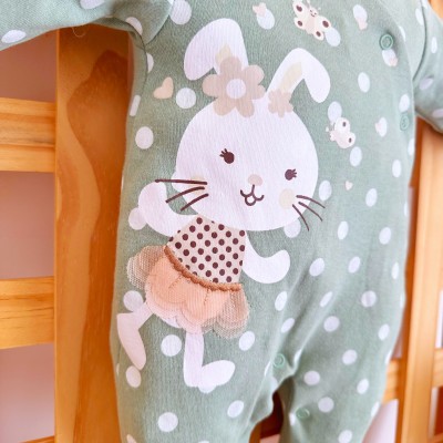 Macacão Trape Zape - coelhinha verde saia tule